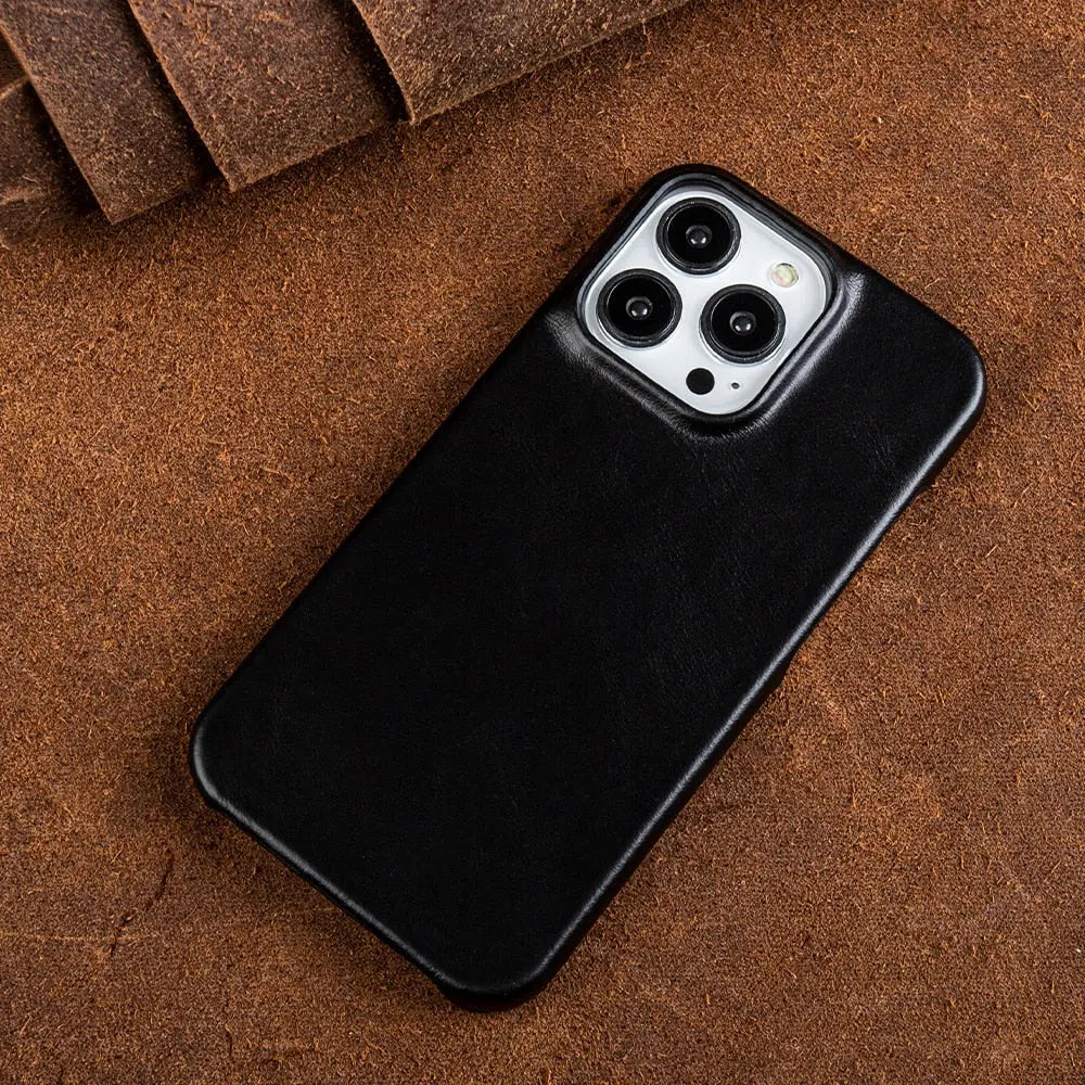 Handgefertigte iPhone Hülle aus echtem Rindsleder – Elegantes Design für iPhone 14 Pro, 14 Pro Max, 14 und 13 – Optimaler Schutz und Schlankes Design 0