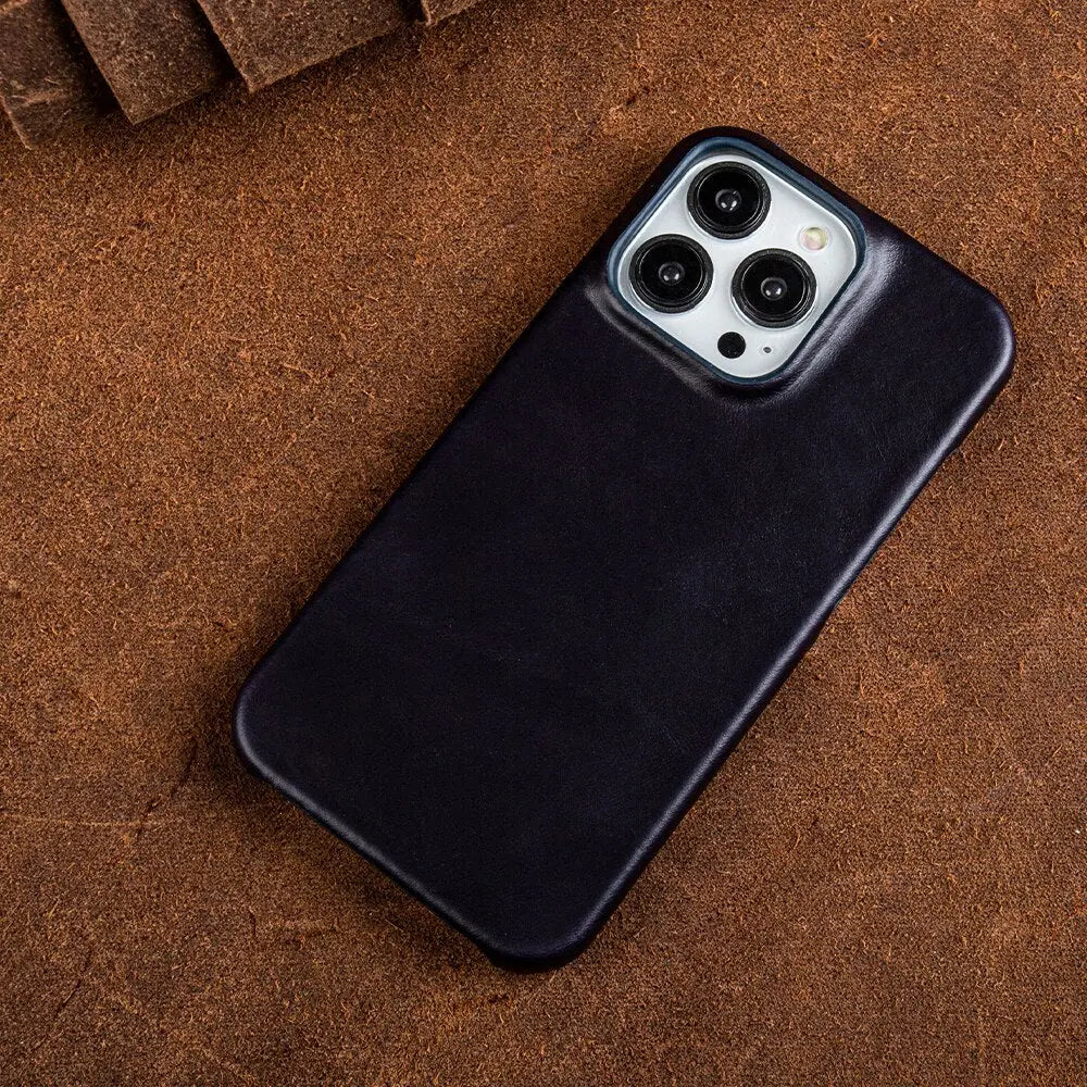 Handgefertigte iPhone Hülle aus echtem Rindsleder – Elegantes Design für iPhone 14 Pro, 14 Pro Max, 14 und 13 – Optimaler Schutz und Schlankes Design 10