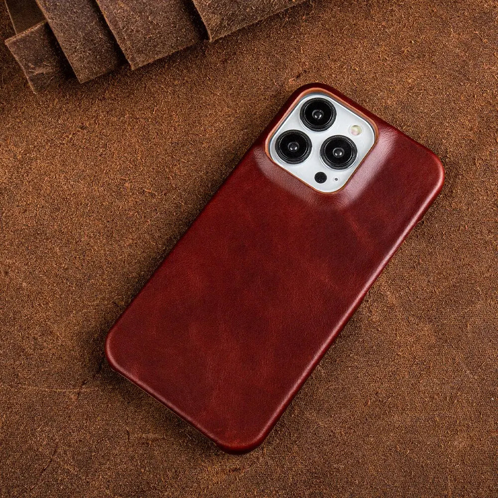 Handgefertigte iPhone Hülle aus echtem Rindsleder – Elegantes Design für iPhone 14 Pro, 14 Pro Max, 14 und 13 – Optimaler Schutz und Schlankes Design 9